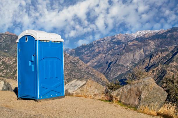 Best Portable bathroom rental  in Boonville, IN
